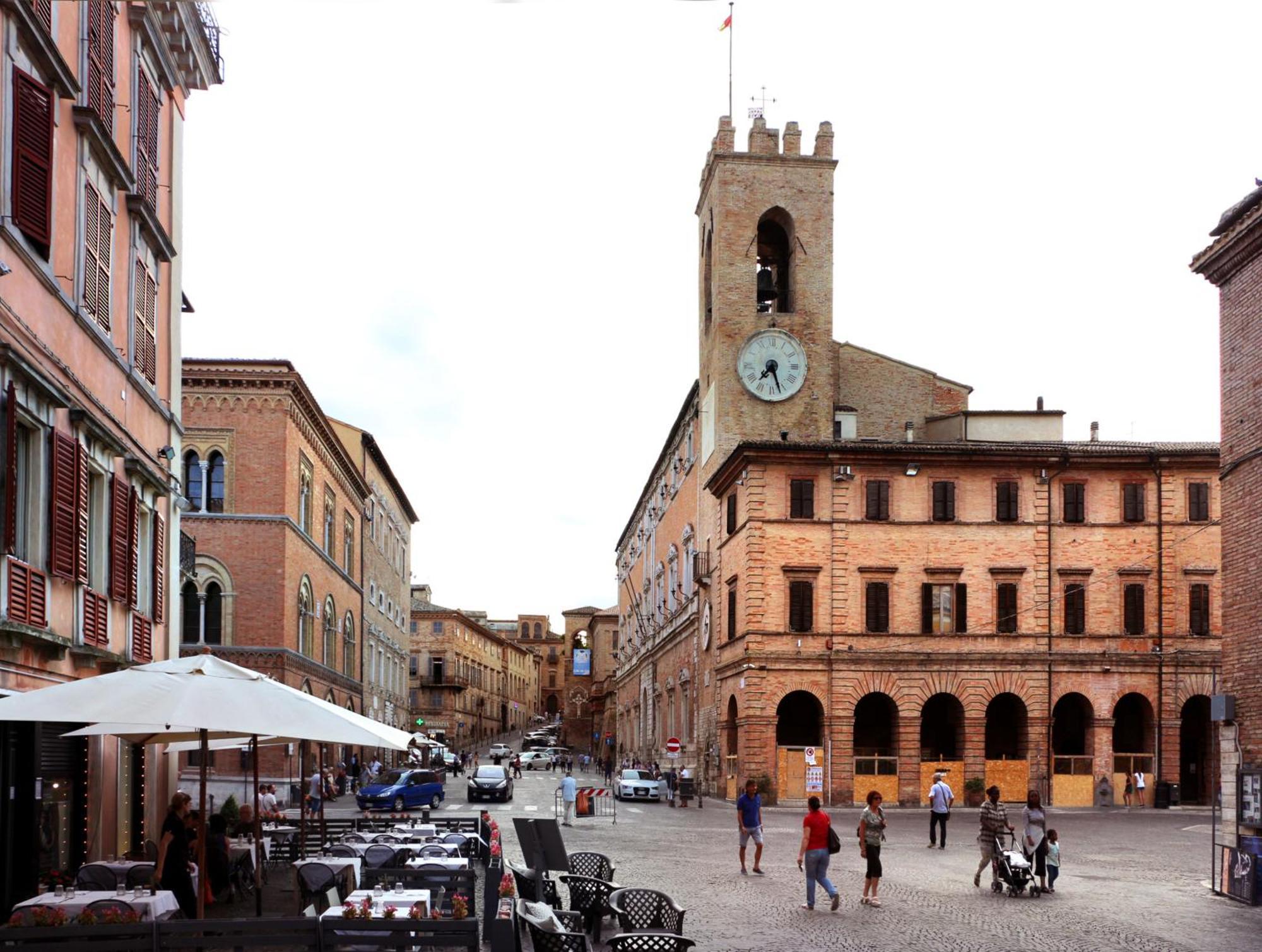 Apartament Osimo Nel Cuore Del Centro, Free Wi-Fi E Netflix Zewnętrze zdjęcie